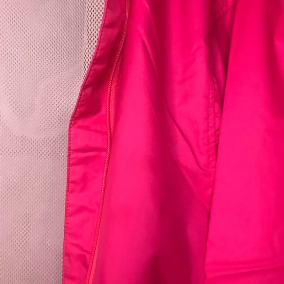 hot pink rain jacket with retractable hood!! - Picture 2 of 4